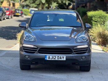 Used Porsche Cayenne 2012 for sale - 79117751: Photo