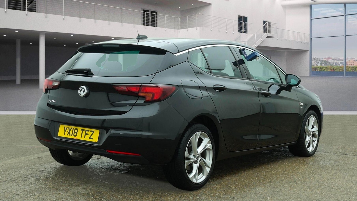 Used Vauxhall Astra 2018 for sale - 78083976: Photo 3