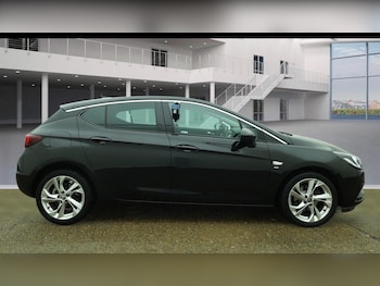 Used Vauxhall Astra 2018 for sale - 78083976: Photo