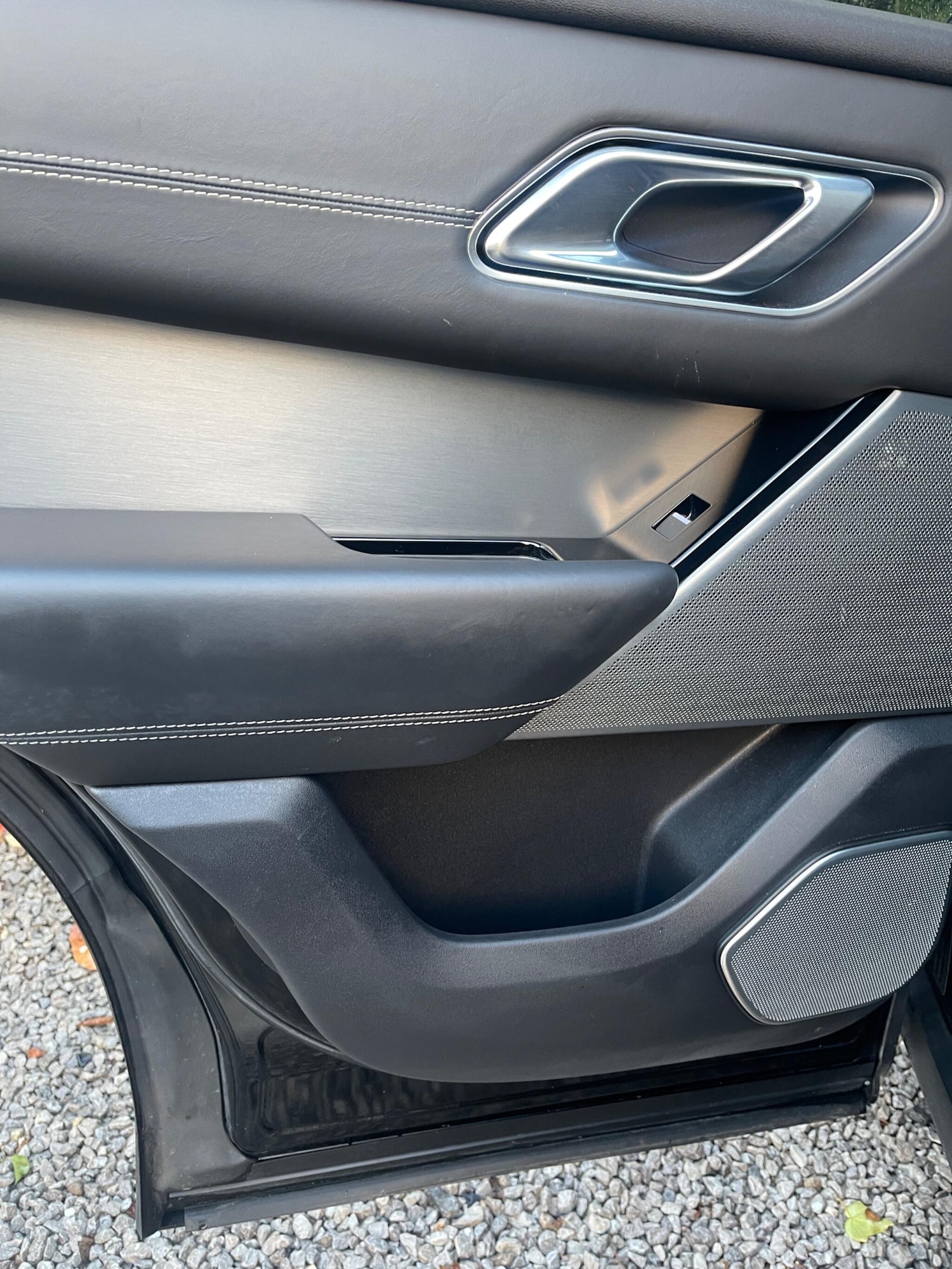 Used Land Rover Range Rover Velar 2017 for sale - 78083975: Photo 19