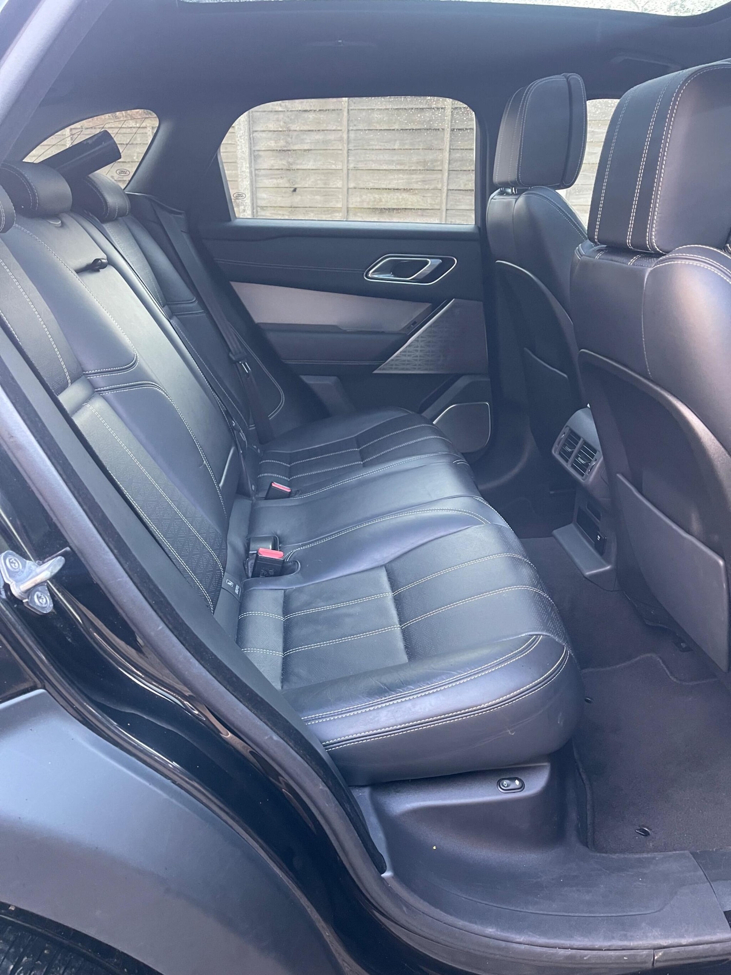 Used Land Rover Range Rover Velar 2017 for sale - 78083975: Photo 23