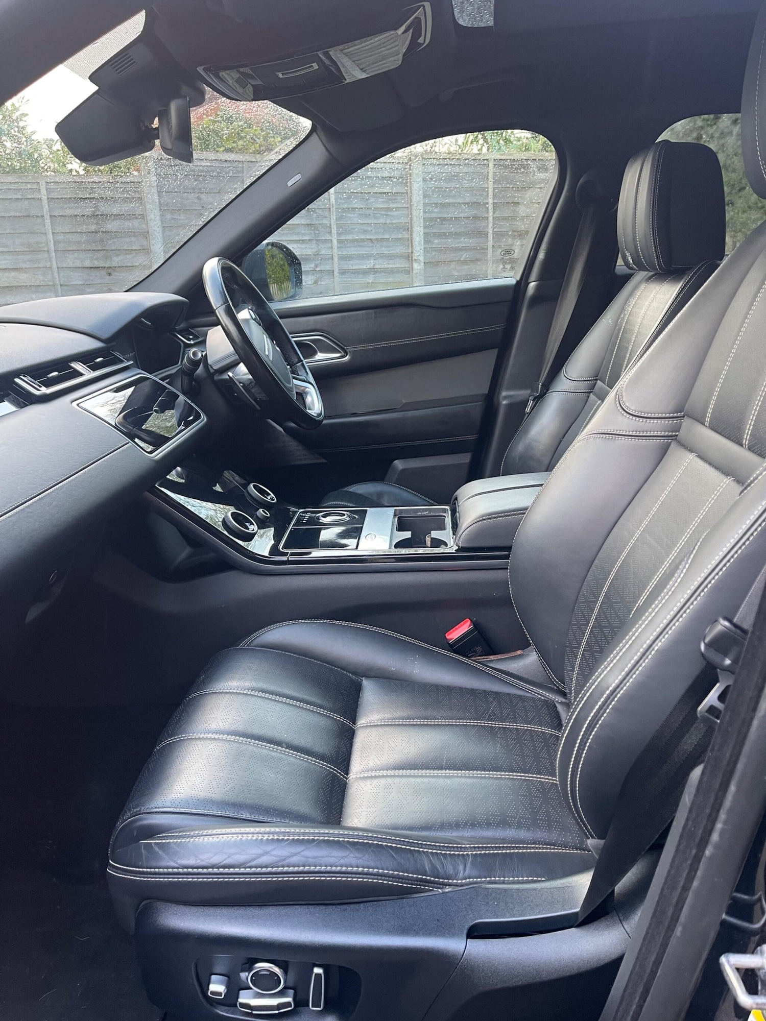 Used Land Rover Range Rover Velar 2017 for sale - 78083975: Photo 31