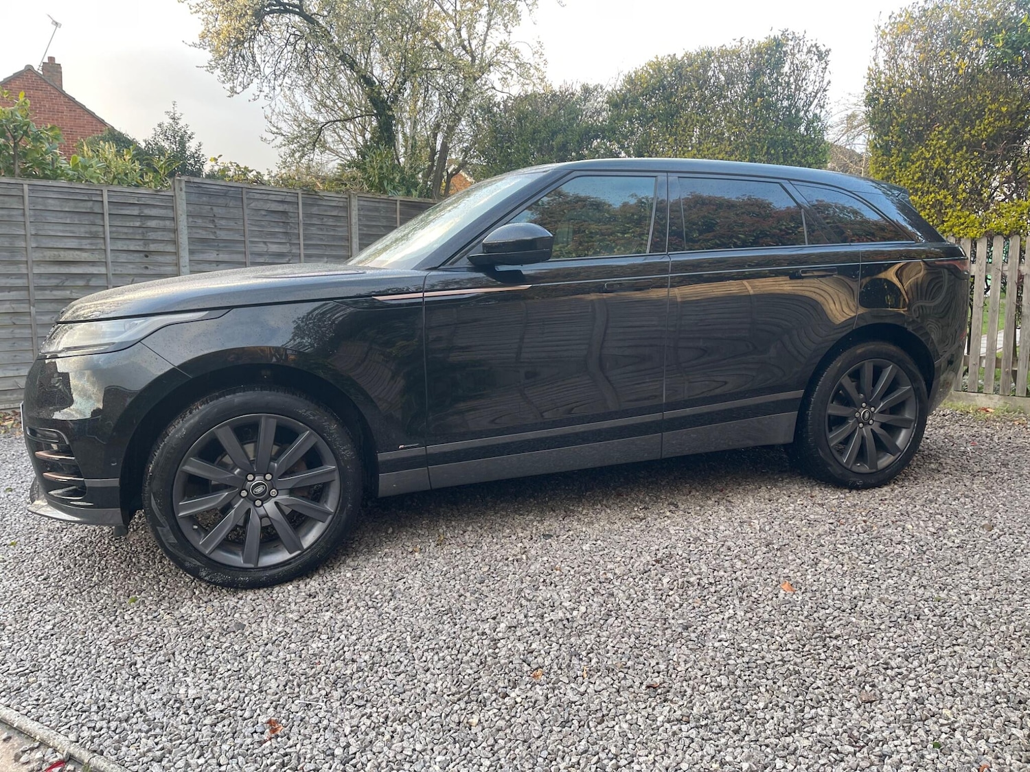 Used Land Rover Range Rover Velar 2017 for sale - 78083975: Photo 32