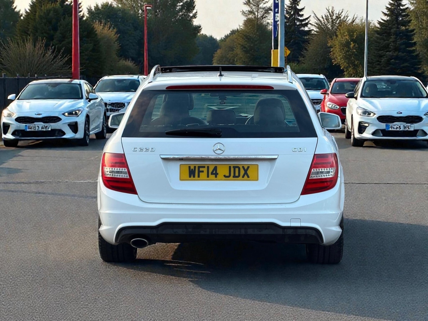 Used Mercedes-Benz C Class 2014 for sale - 78083912: Photo 14