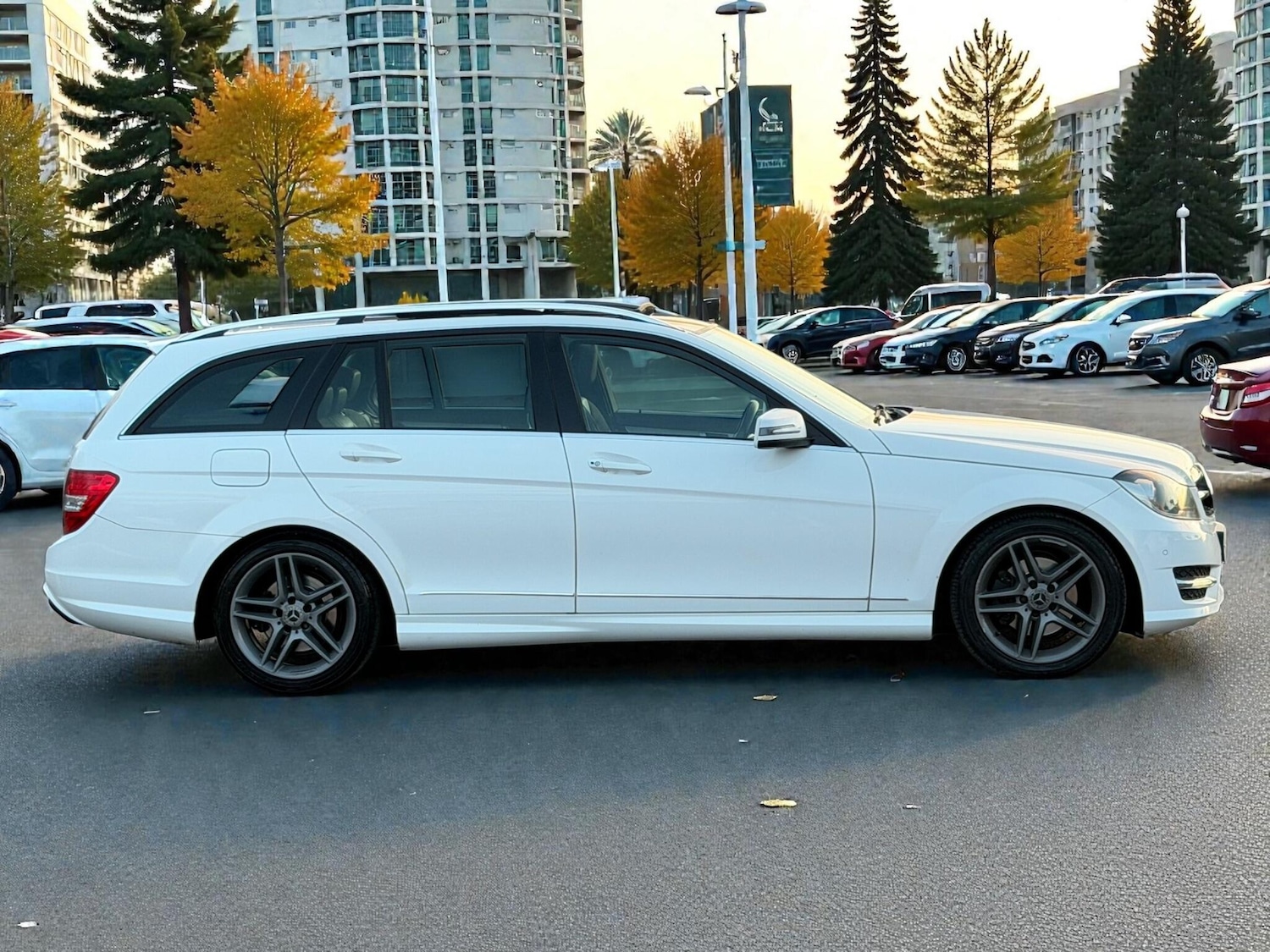 Used Mercedes-Benz C Class 2014 for sale - 78083912: Photo 15