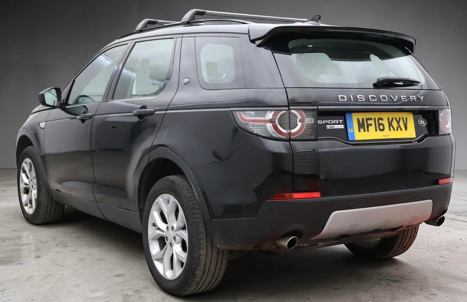 Used Land Rover Discovery Sport 2016 for sale - 78083936: Photo 4