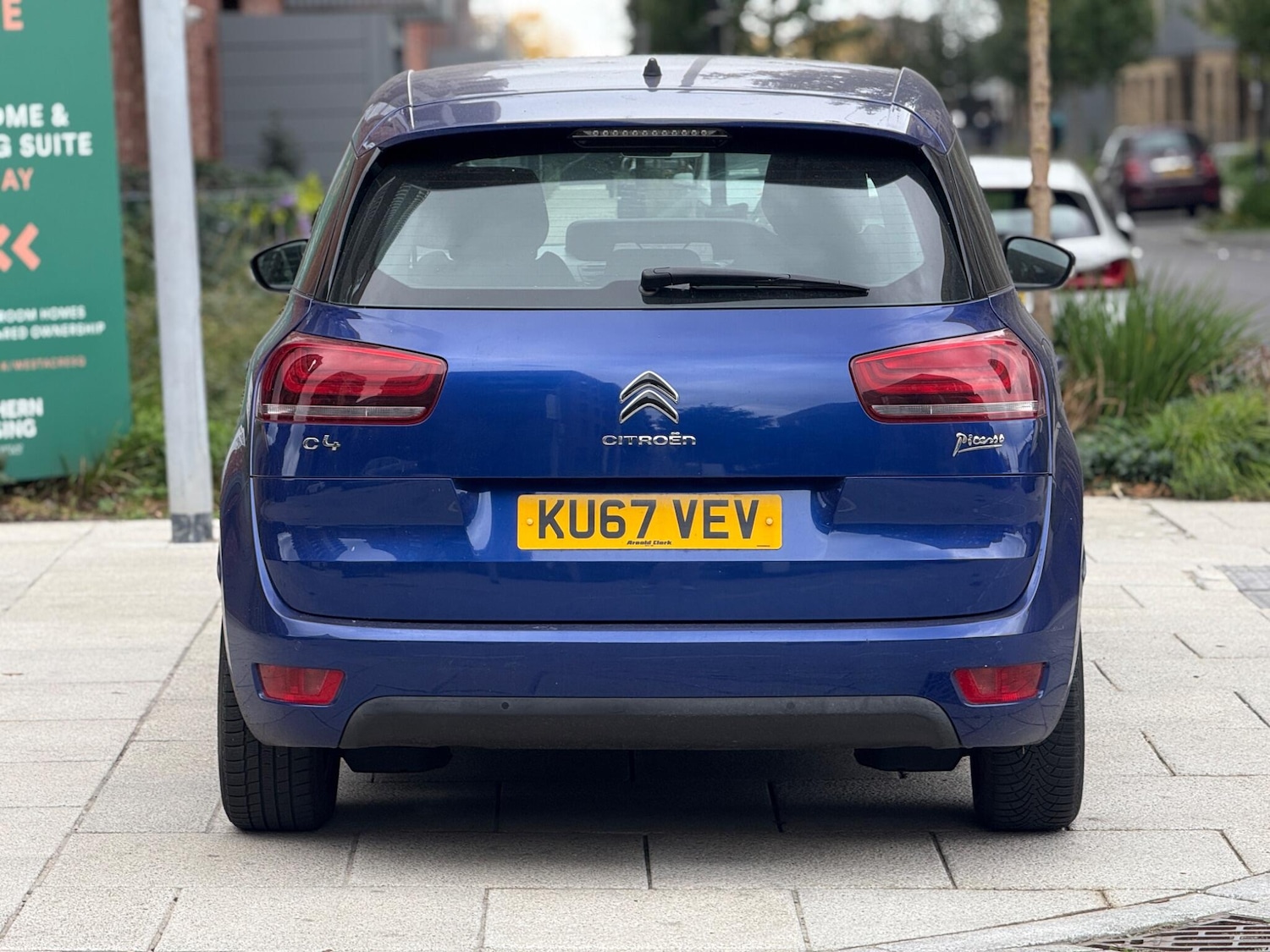 Used Citroen C4 Picasso 2017 for sale - 78083920: Photo 11