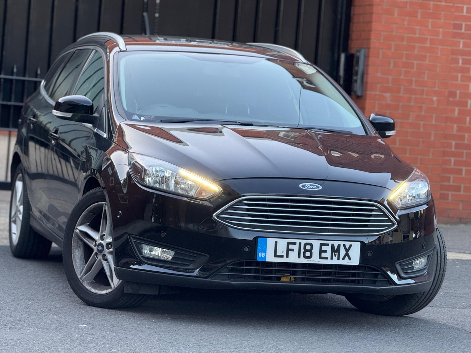 Used Ford Focus 2018 for sale - 78083928: Photo 3