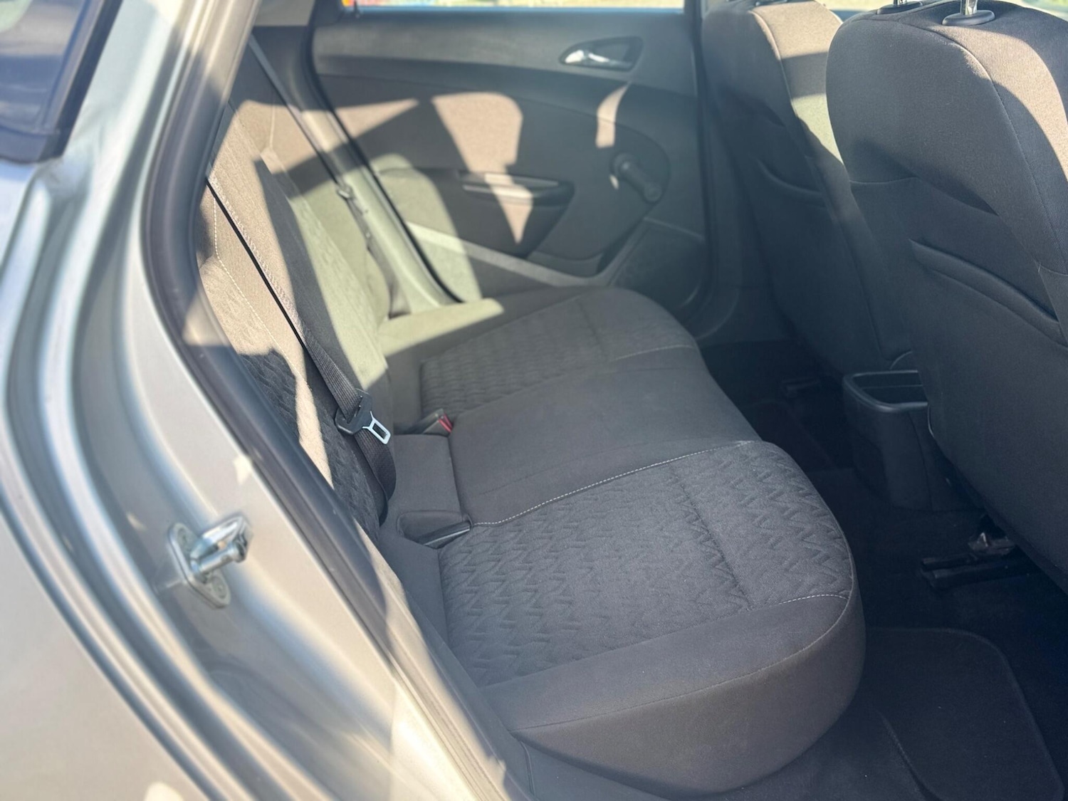 Used Vauxhall Astra 2013 for sale - 78083917: Photo 16