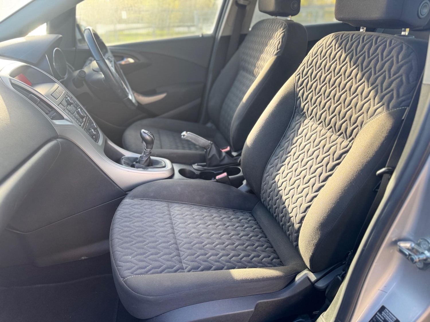 Used Vauxhall Astra 2013 for sale - 78083917: Photo 17