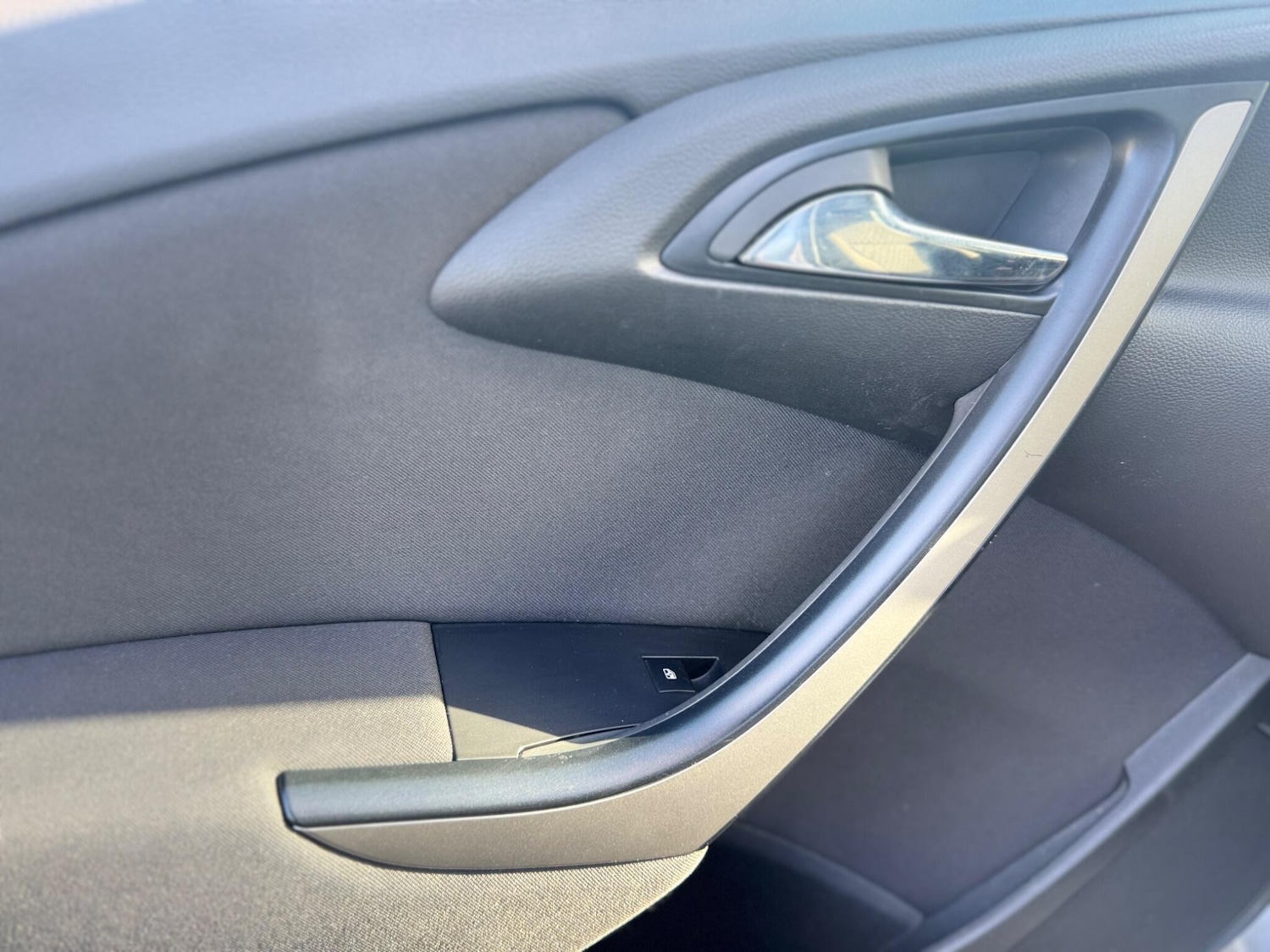 Used Vauxhall Astra 2013 for sale - 78083917: Photo 20