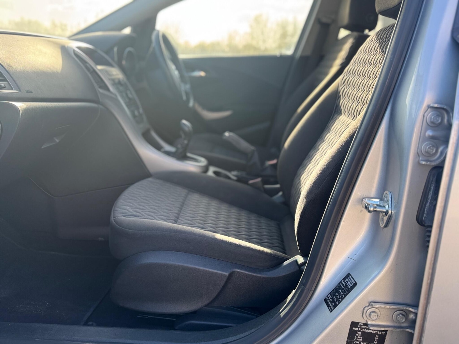 Used Vauxhall Astra 2013 for sale - 78083917: Photo 24