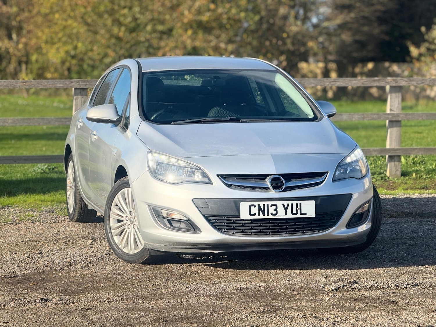 Used Vauxhall Astra 2013 for sale - 78083917: Photo 29