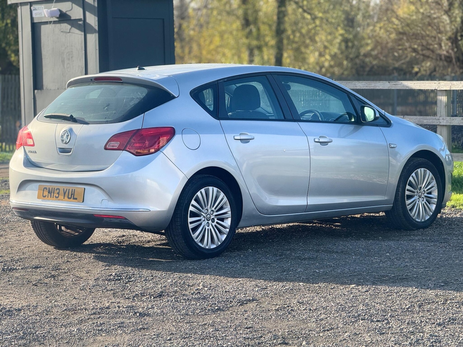 Used Vauxhall Astra 2013 for sale - 78083917: Photo 30