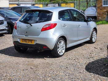 Used Mazda Mazda2 2011 for sale - 78353895: Photo
