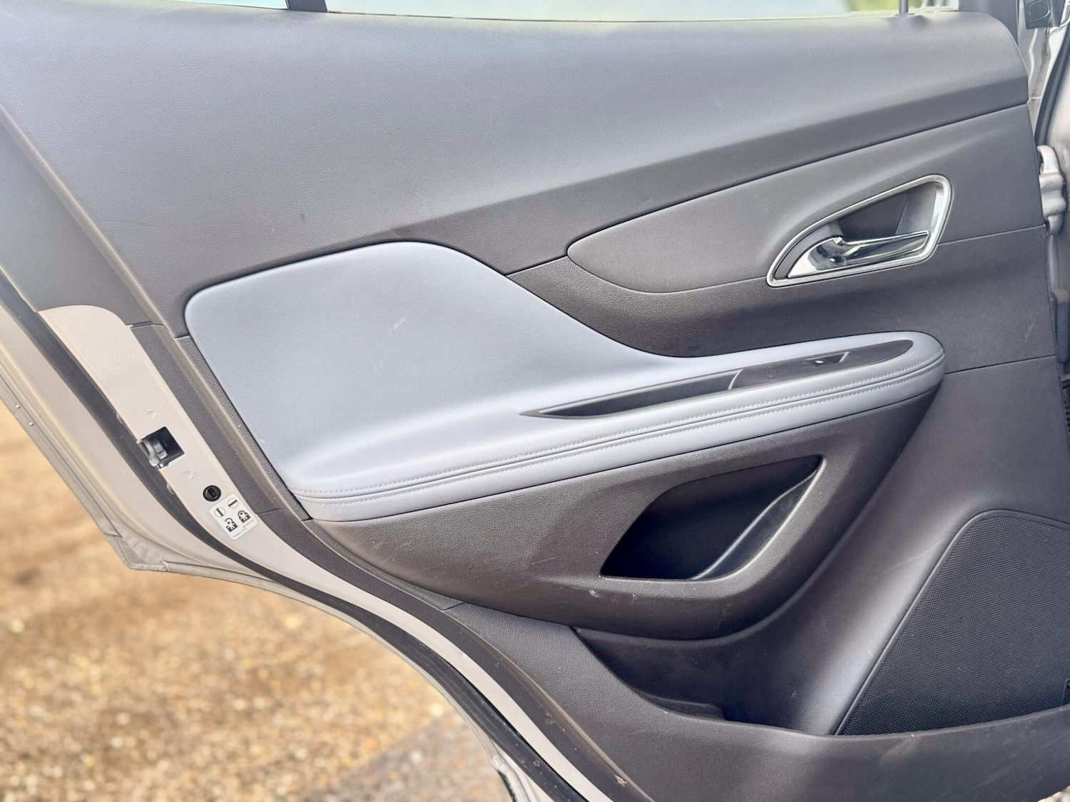 Used Vauxhall Mokka 2016 for sale - 78083961: Photo 6