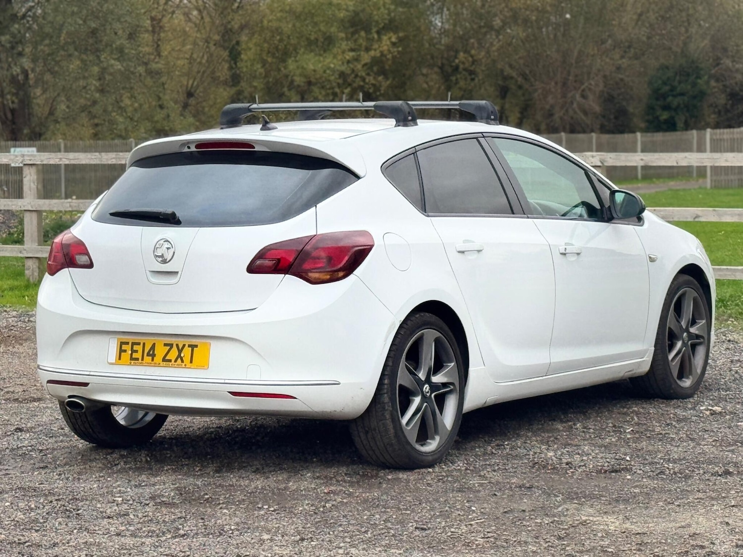 Used Vauxhall Astra 2014 for sale - 78083956: Photo 4