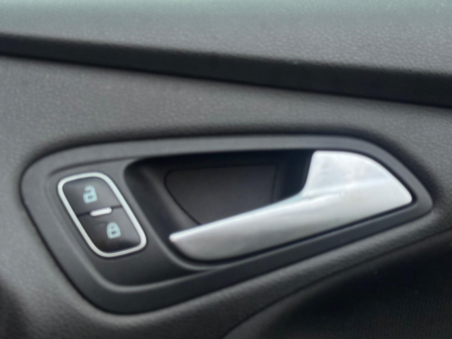 Used Ford Focus 2016 for sale - 78083904: Photo 28