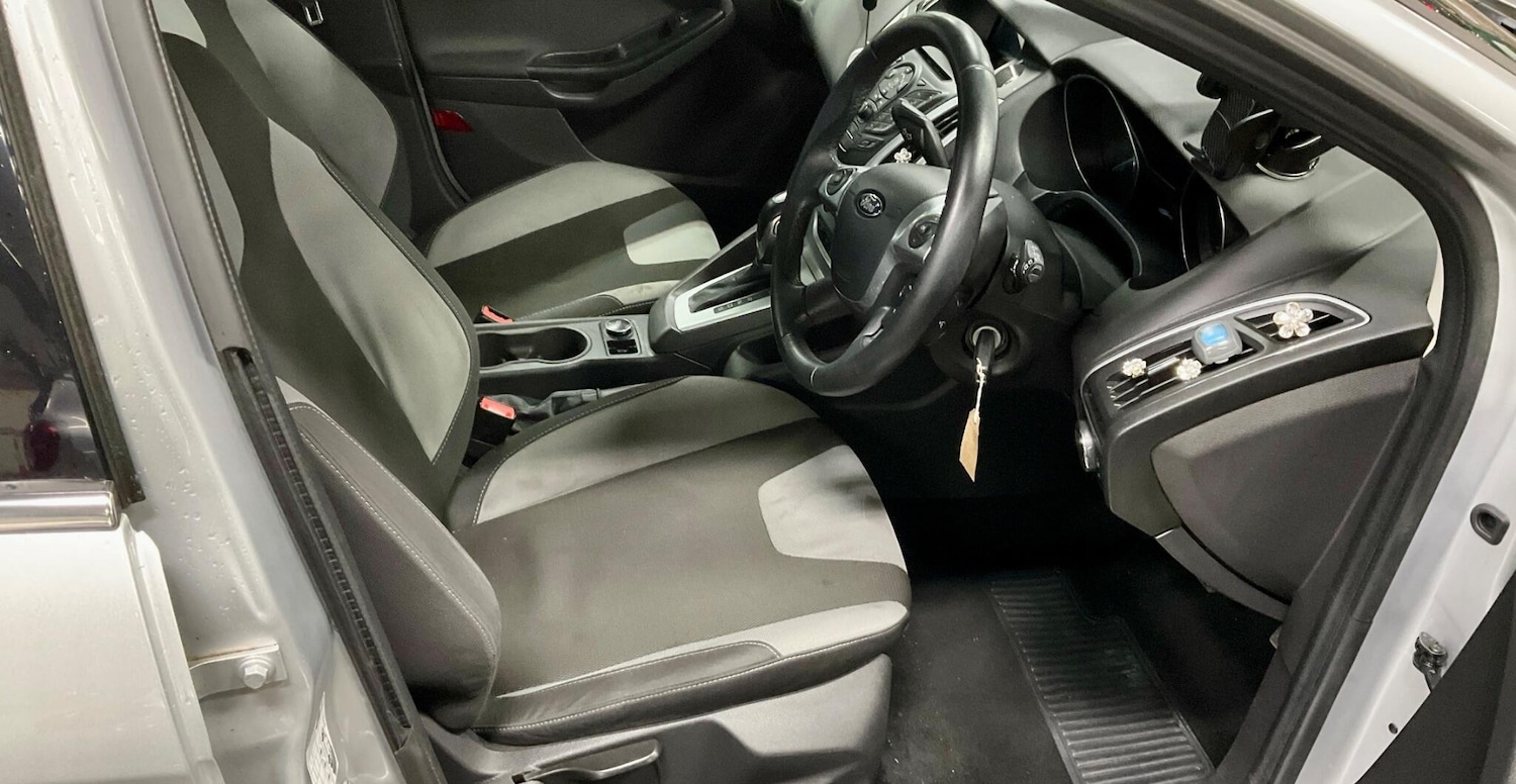 Used Ford Focus 2012 for sale - 78083964: Photo 5