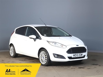 Used Ford Fiesta 2015 for sale - 79047518: Photo