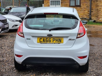 Used Ford Fiesta 2017 for sale - 78083974: Photo