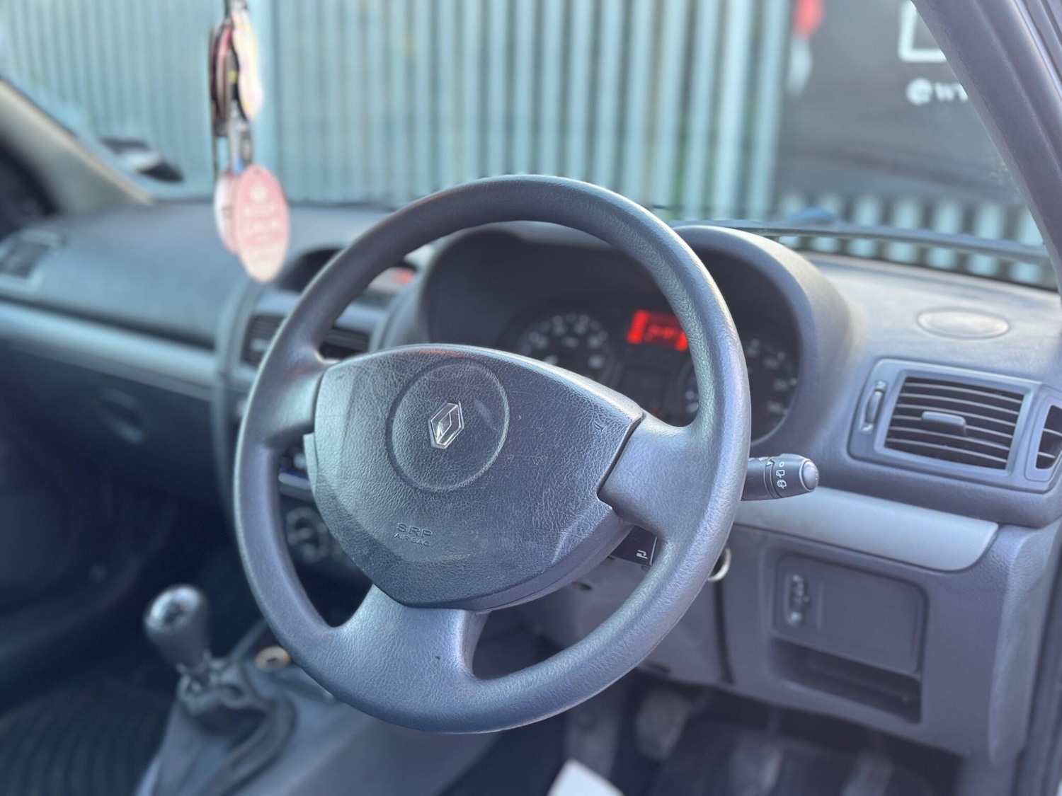 Used Renault Clio 2007 for sale - 78083907: Photo 24