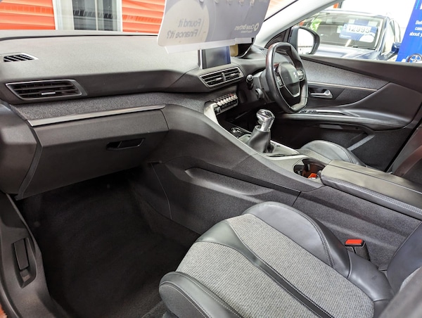 Used Peugeot 3008 2018 for sale - 67258550: Photo 20