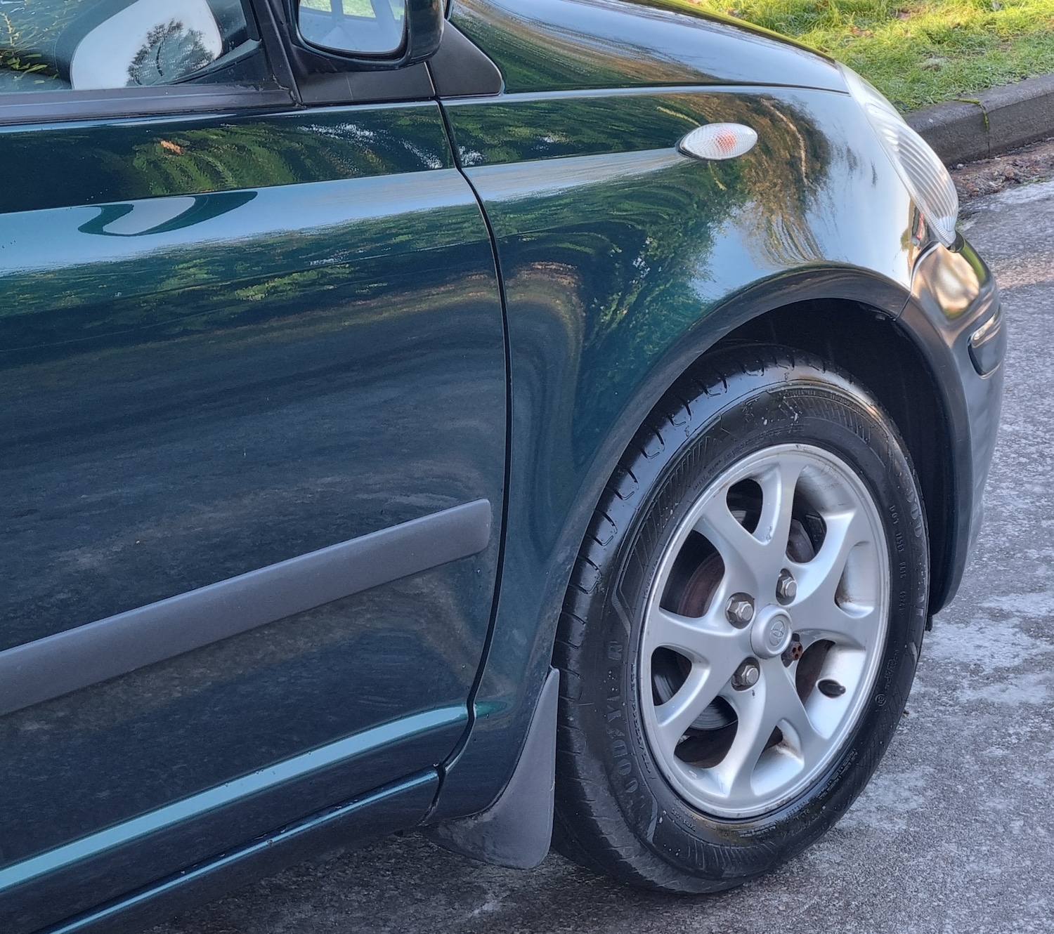 Used Toyota Yaris 2004 for sale - 77125989: Photo 15