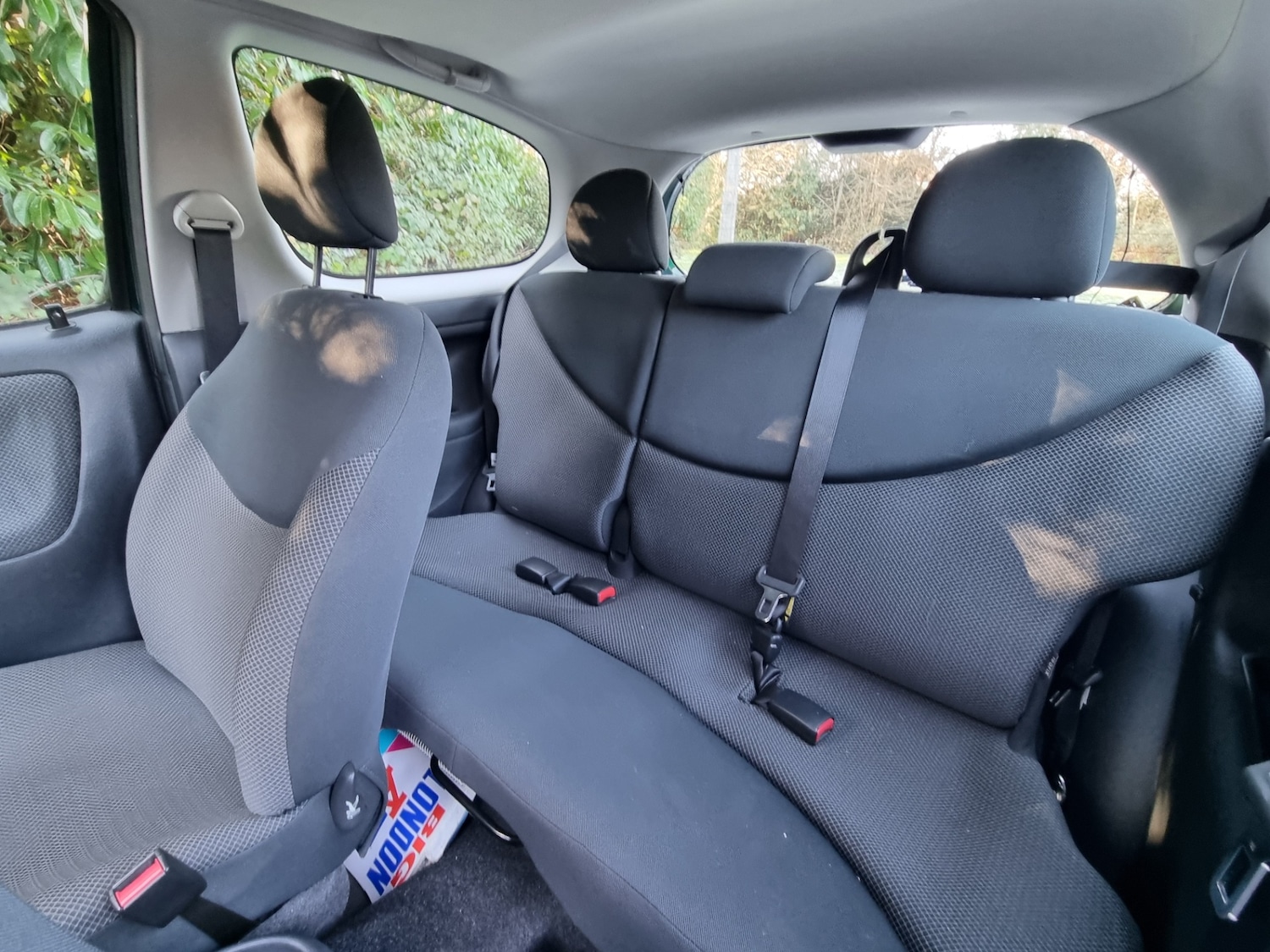 Used Toyota Yaris 2004 for sale - 77125989: Photo 9