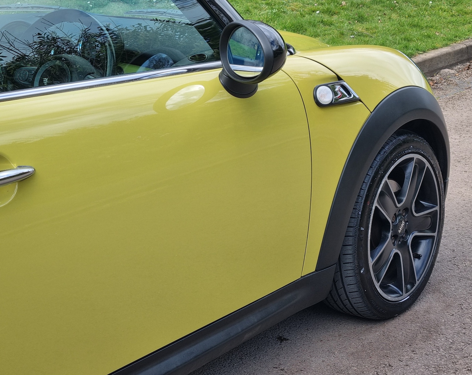 Used MINI Convertible 2009 for sale - 78054329: Photo 16