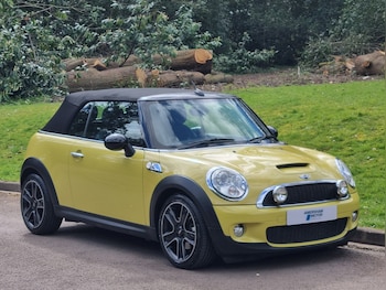 MINI Convertible feature image