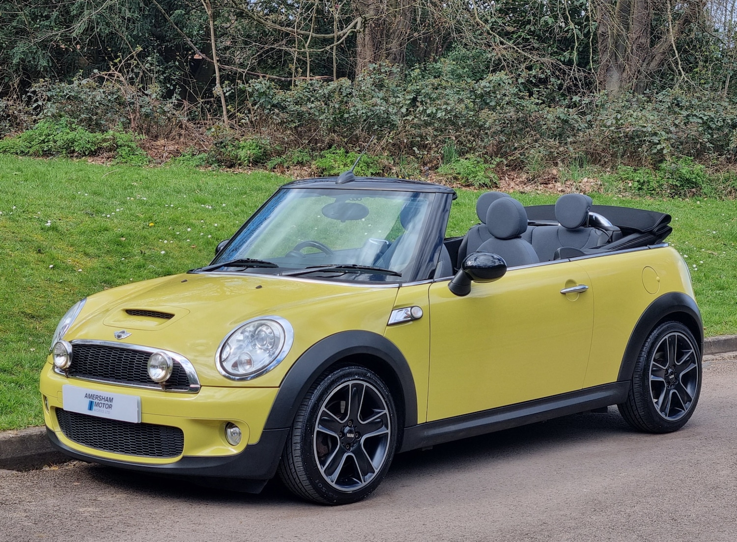 Used MINI Convertible 2009 for sale - 78054329: Photo 4