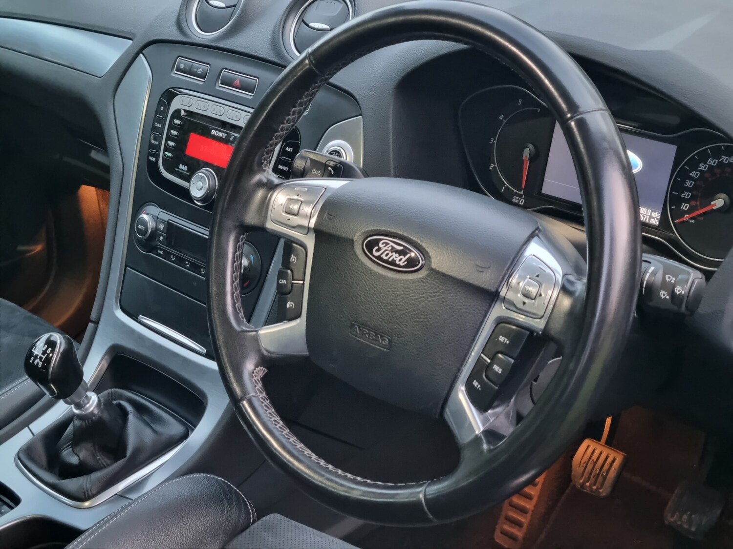 Used Ford Mondeo 2011 for sale - 77213720: Photo 14