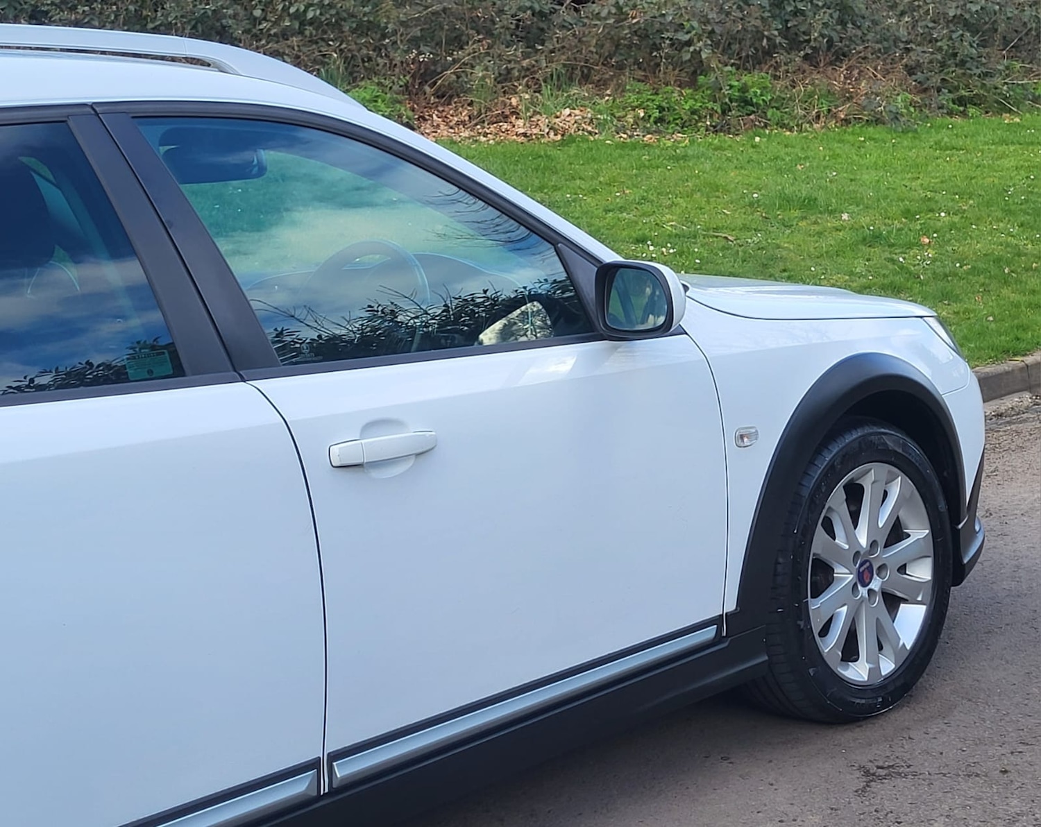 Used Saab 9-3 2011 for sale - 78011723: Photo 4