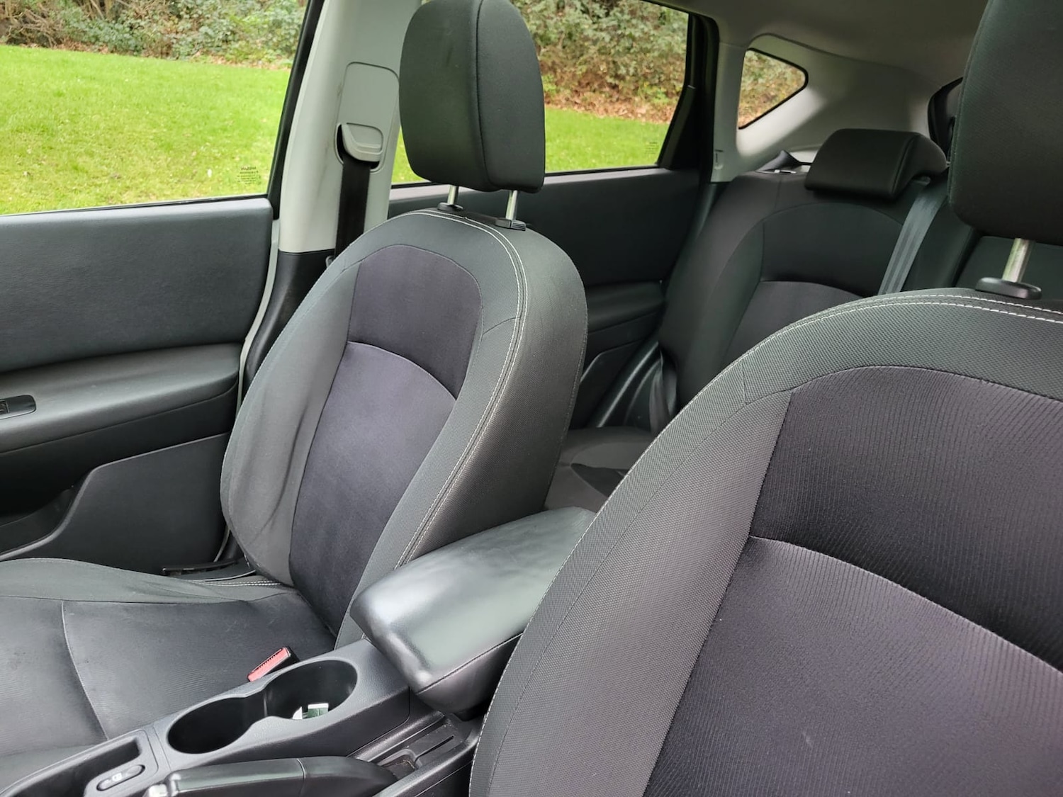 Used Nissan Qashqai 2012 for sale - 77069890: Photo 10