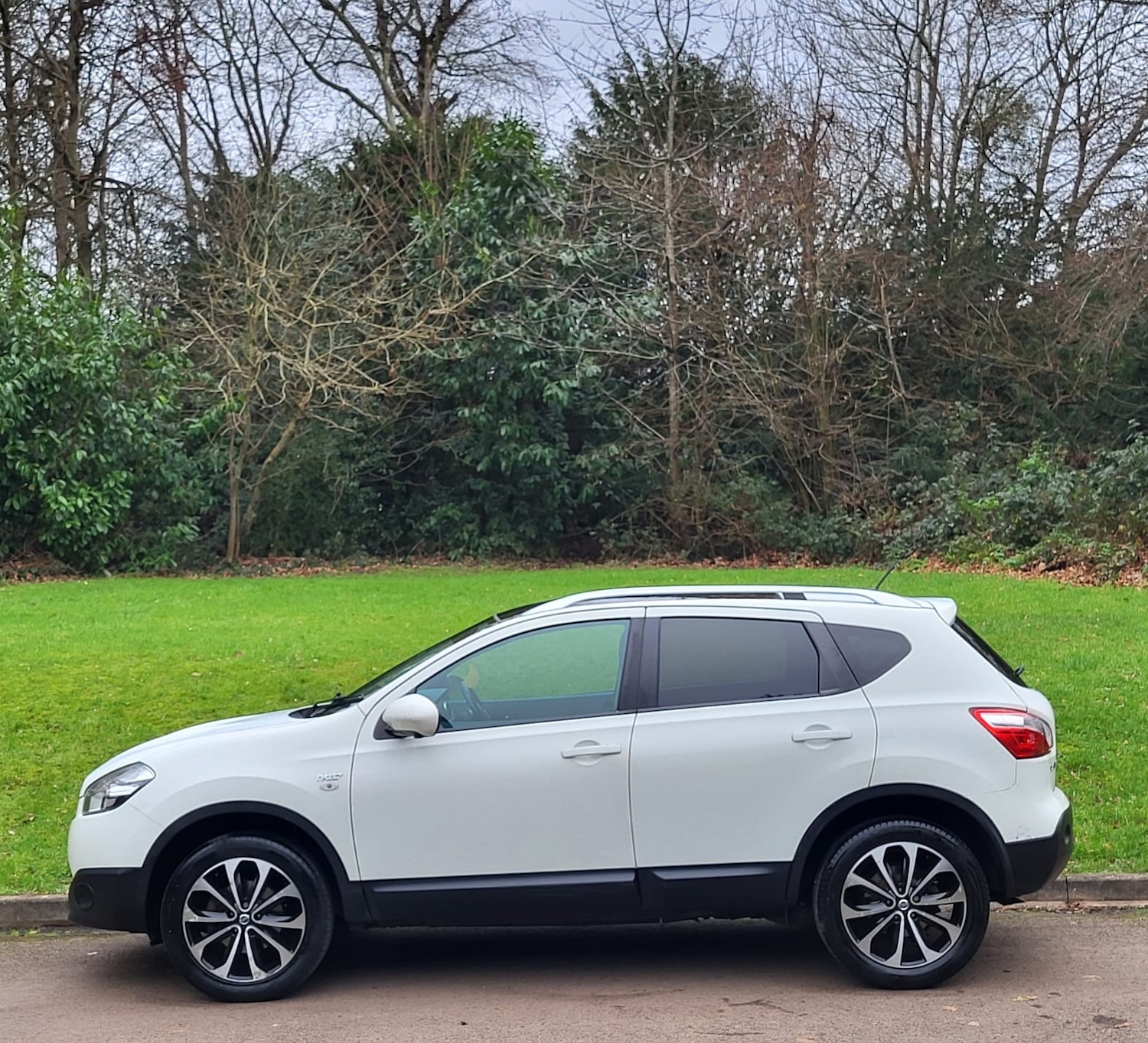 Used Nissan Qashqai 2012 for sale - 77069890: Photo 4