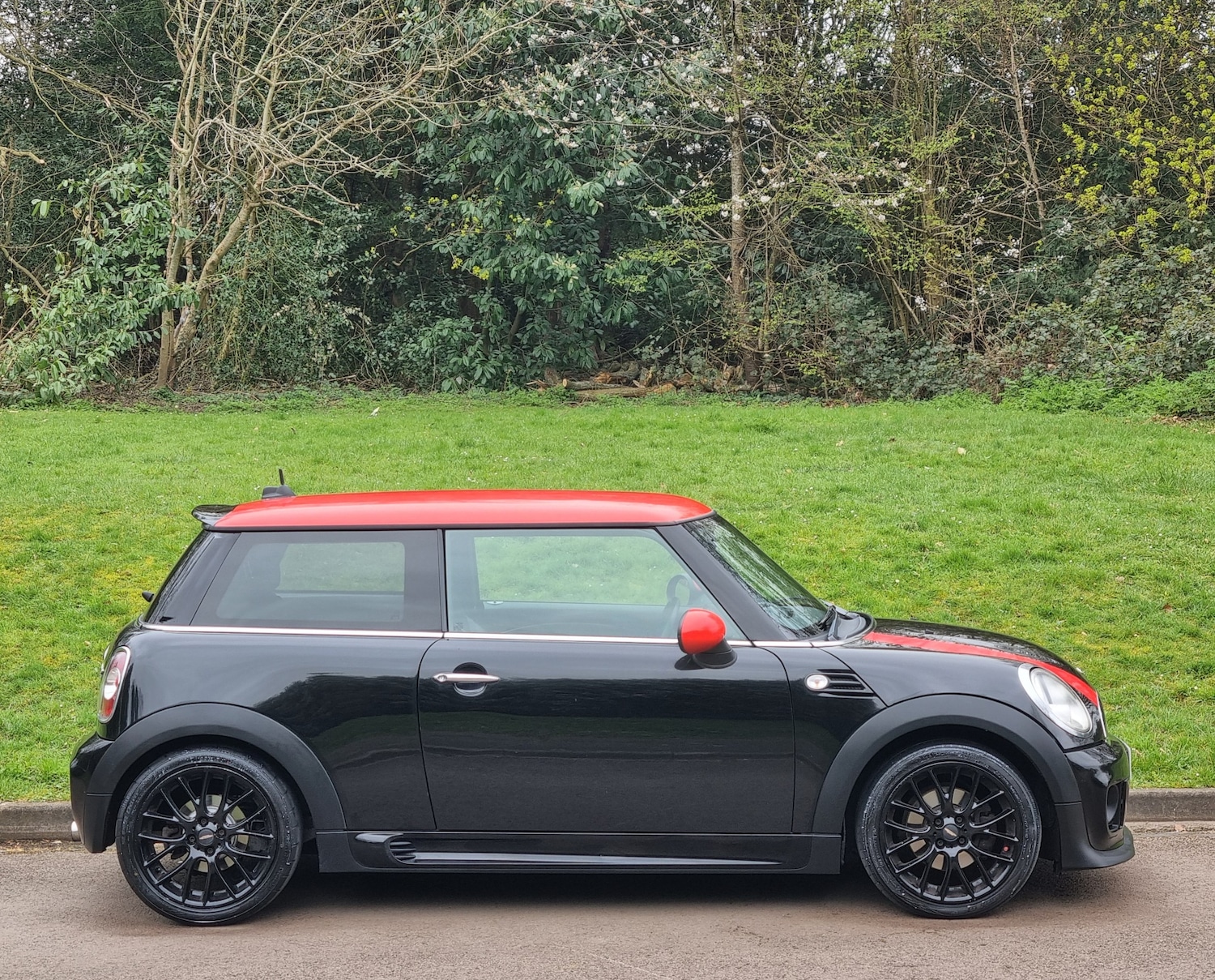 Used MINI Hatch 2011 for sale - 78091018: Photo 2
