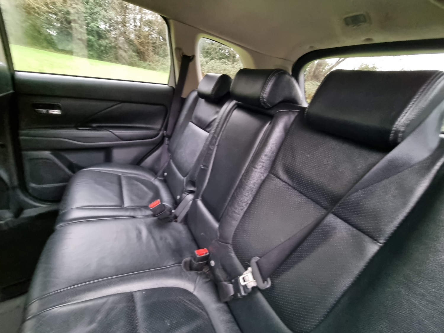 Used Mitsubishi Outlander 2015 for sale - 77492577: Photo 11