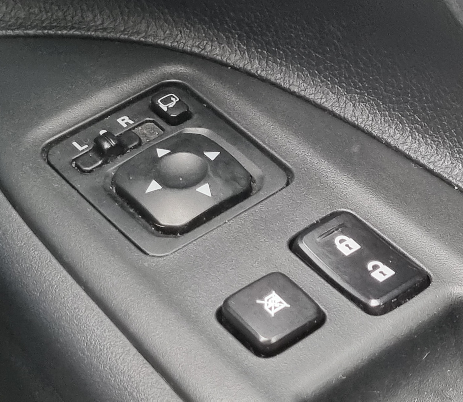 Used Mitsubishi Outlander 2015 for sale - 77492577: Photo 14