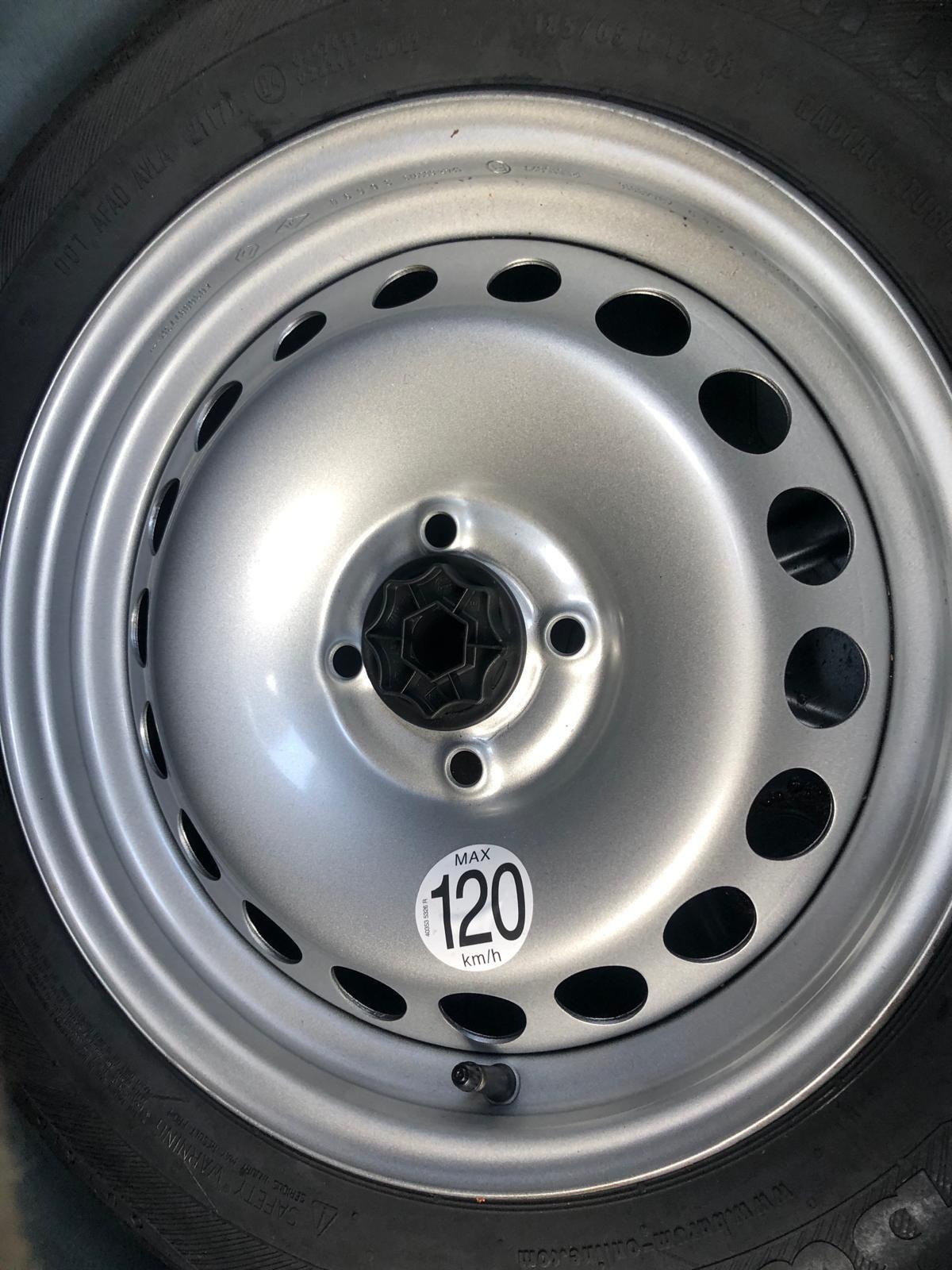 Used Dacia Sandero for sale - 78034077: Photo 25