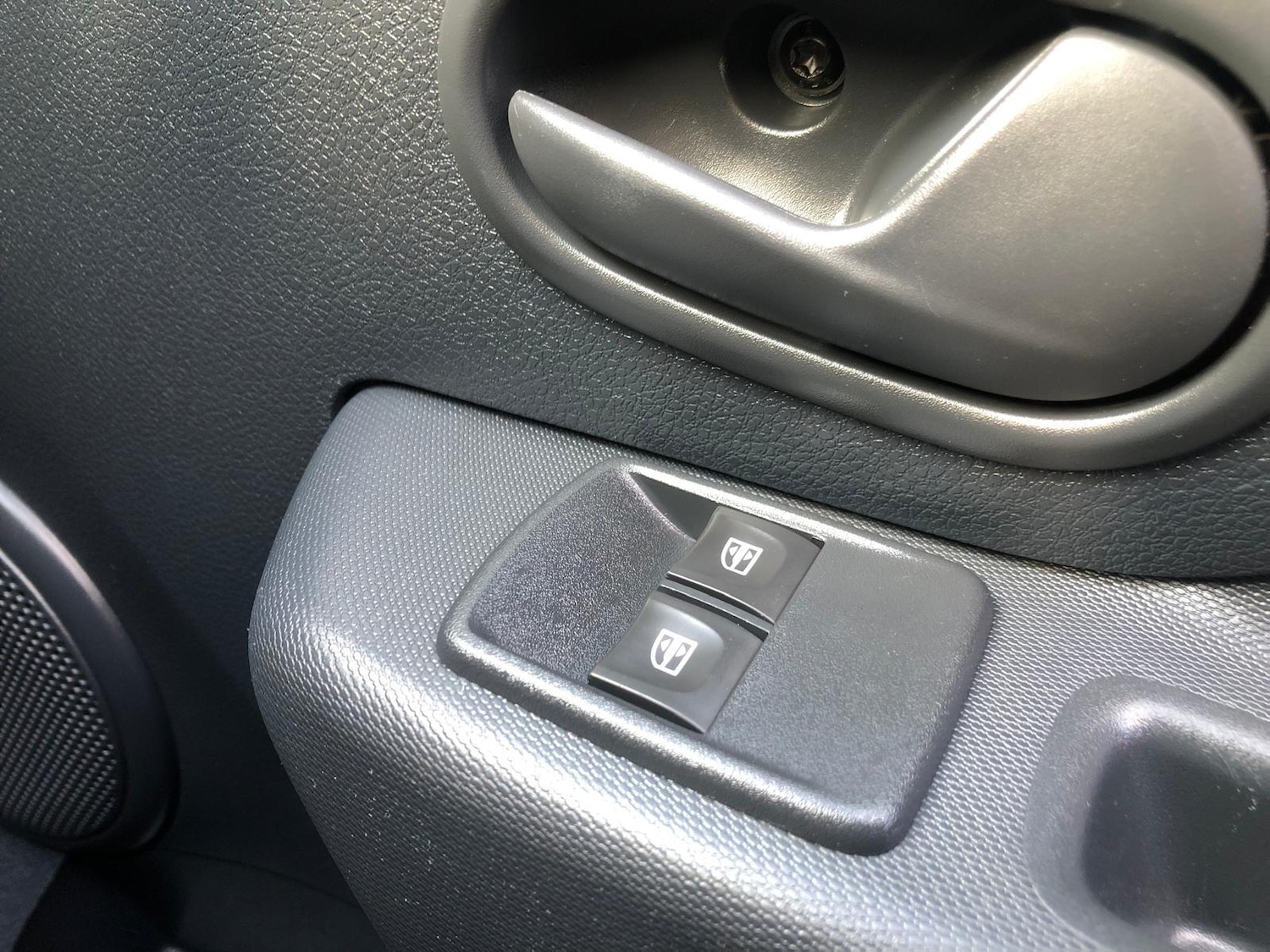 Used Dacia Sandero for sale - 78034077: Photo 29