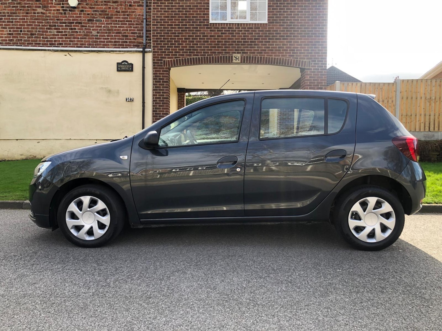 Used Dacia Sandero for sale - 78034077: Photo 3