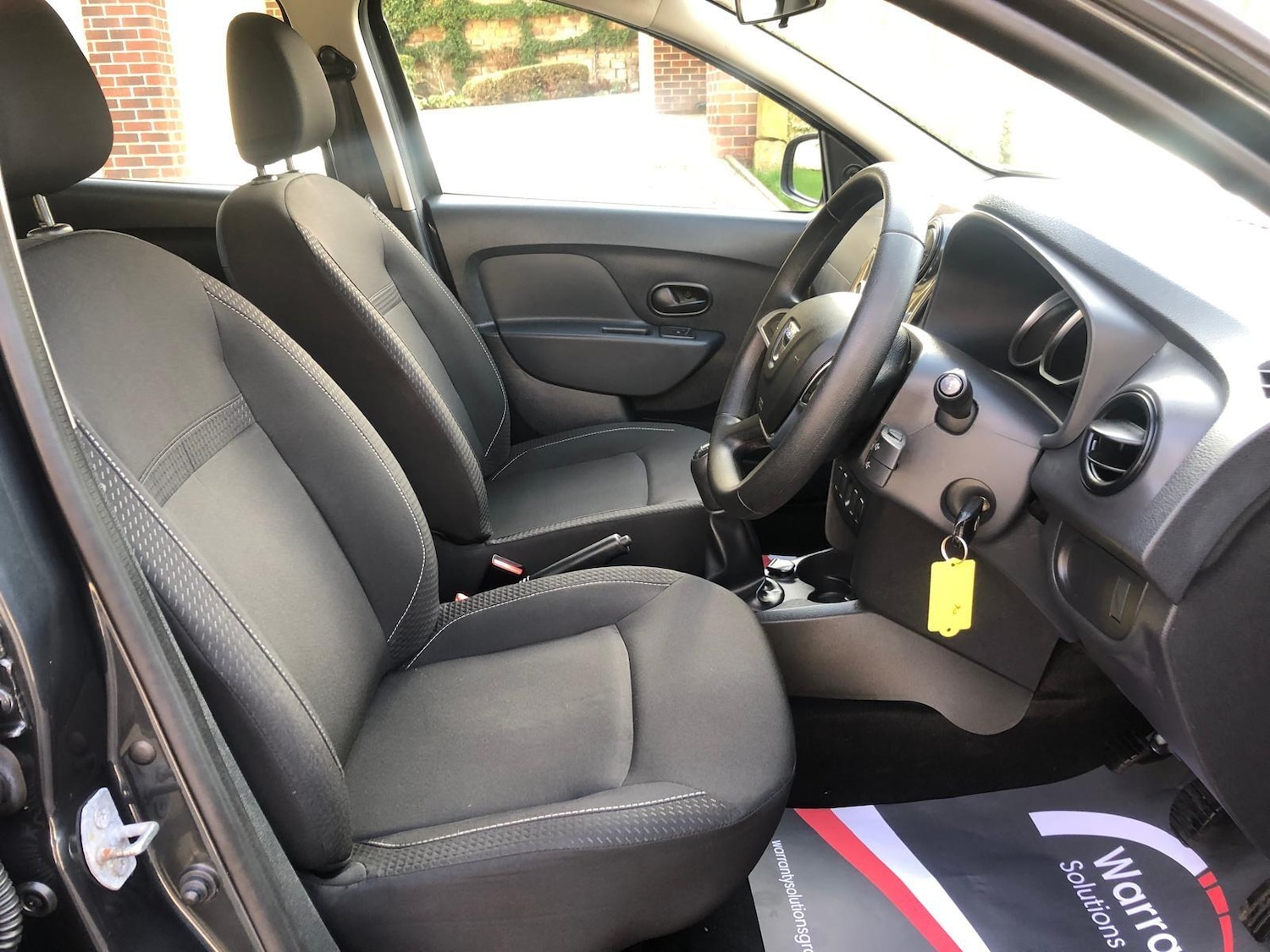 Used Dacia Sandero for sale - 78034077: Photo 31