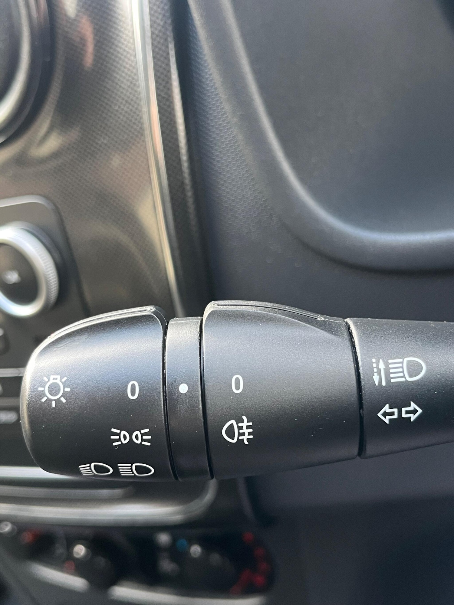 Used Dacia Sandero for sale - 78034077: Photo 37