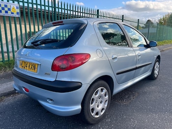 Used Peugeot 206 2004 for sale - 78335457: Photo
