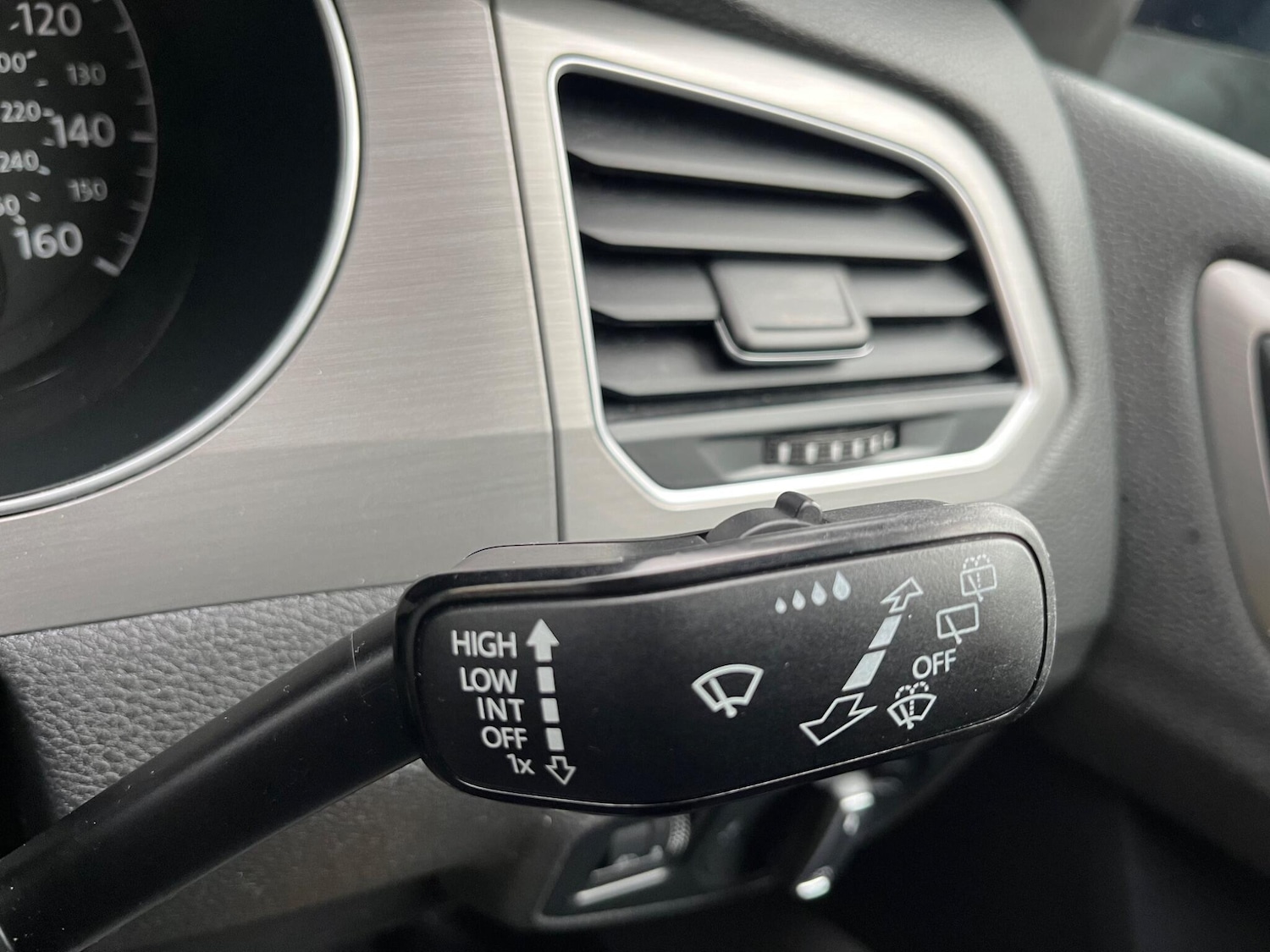 Used Volkswagen Golf SV for sale - 78034105: Photo 52