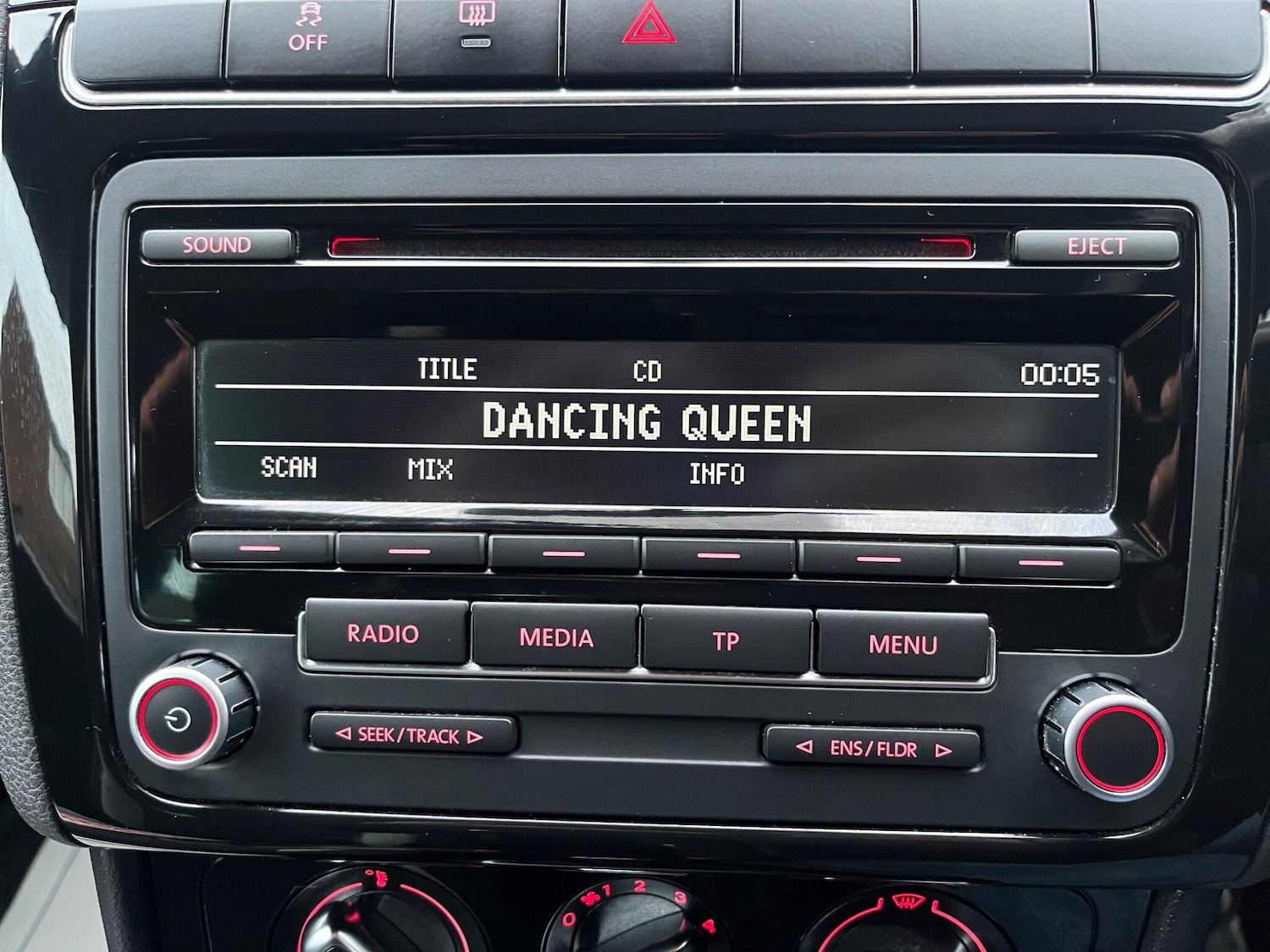 Used Volkswagen Polo for sale - 78035196: Photo 36