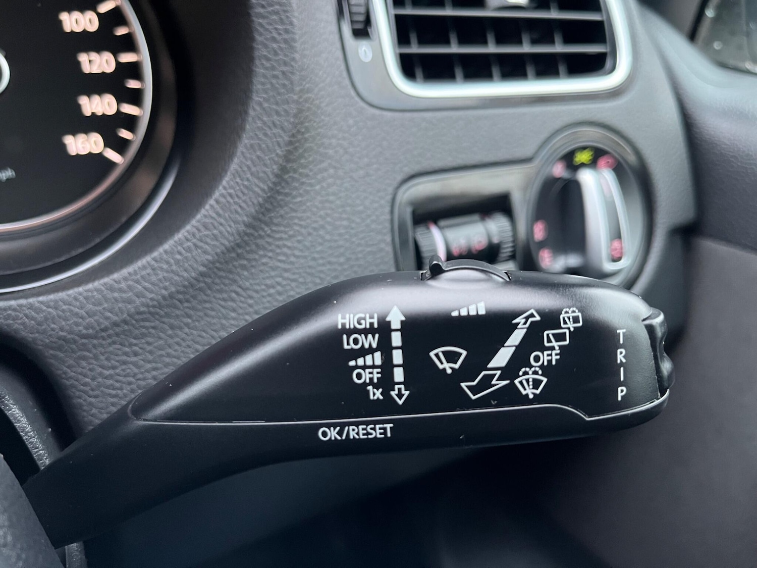 Used Volkswagen Polo for sale - 78035196: Photo 40