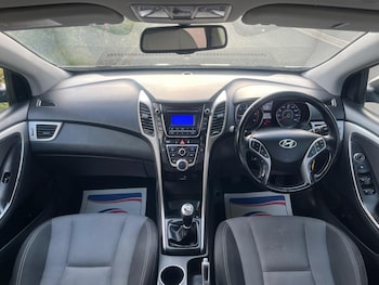 Used Hyundai i30 2015 for sale - 79464261: Photo