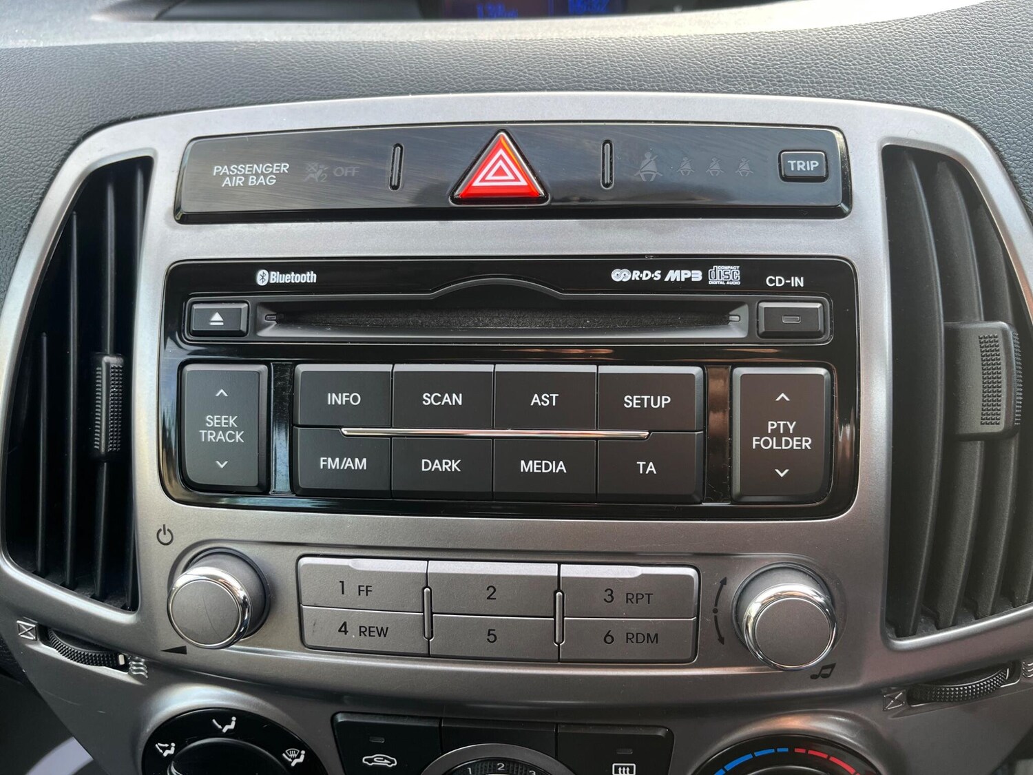 Used Hyundai i20 for sale - 78157745: Photo 33